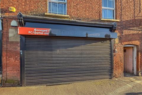 Shop to rent, North Street, Leighton Buzzard