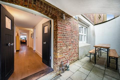 2 bedroom flat for sale, Parade Ground Path, Woolwich, London, SE18