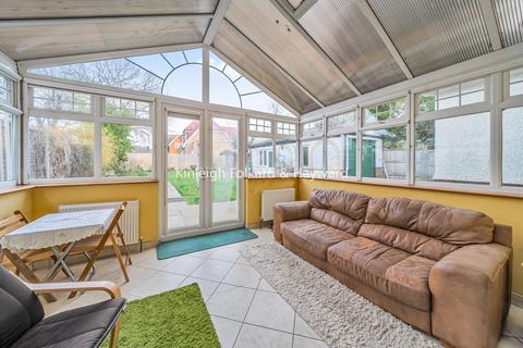 12 Woodmere Close, Croydon, CR0 7PN