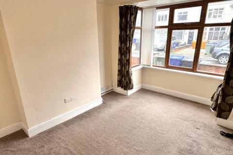 2 bedroom end of terrace house to rent, Poplar Road, Cleethorpes, Lincolnshire, DN35