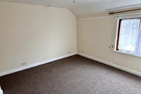 2 bedroom end of terrace house to rent, Poplar Road, Cleethorpes, Lincolnshire, DN35