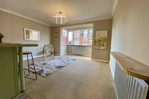 2 bedroom apartment for sale, Horsley House, Felix Road, IP11