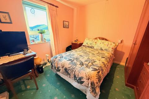 undefined, Manor Court, Bingley BD16