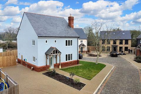 undefined, Walnut Tree Close, Nazeing EN9