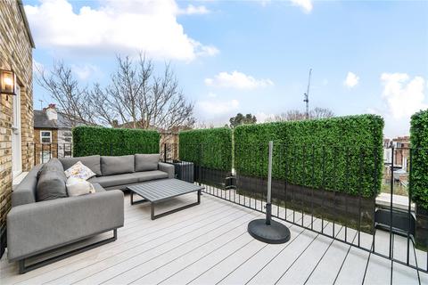 Flat 7, 2 Sutherland Road, London, W13 0DT