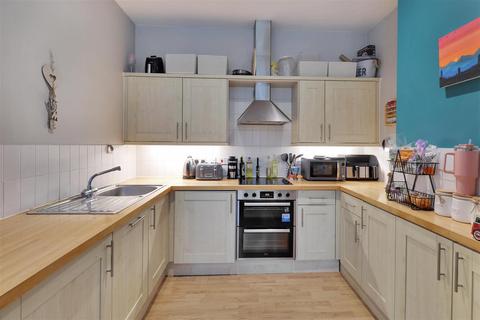 1 bedroom flat for sale, London Road, Tunbridge Wells