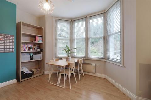 1 bedroom flat for sale, London Road, Tunbridge Wells