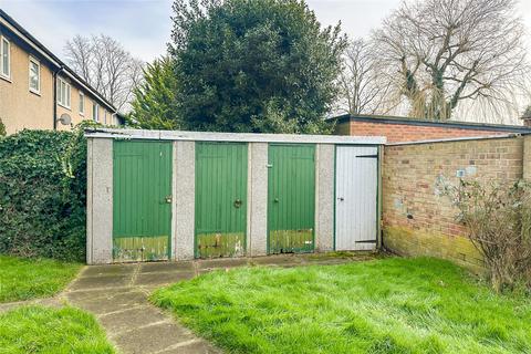 22 Hewitt Close, Wheathampstead, St Albans, AL4 8TQ