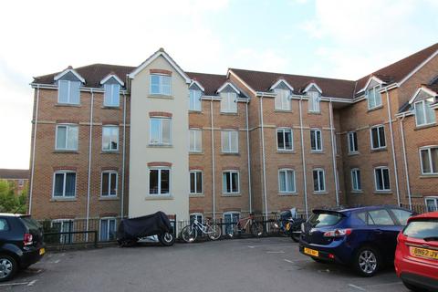 2 bedroom flat to rent, Middlebrook Green, Market Harborough