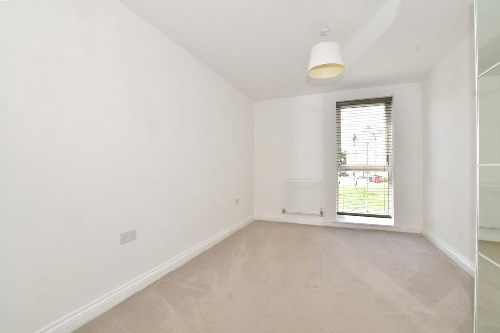 901g2l2k - bedroom 2 for flat 4, 12 wills crescent