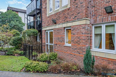 1 bedroom apartment for sale, Oakfield, Sale