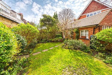 4 bedroom detached house to rent, Woodstock Road, Chiswick, London, W4