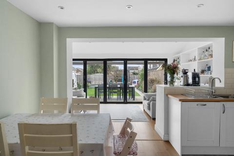 13 Leyburn Close, Cambridge, CB1 9XR
