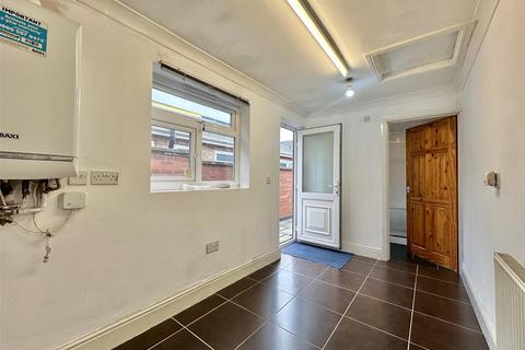 3 bedroom terraced house for sale, Lancashire Street, Leicester LE4