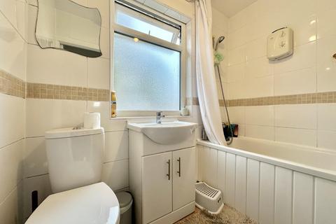 54 The Crescent, Harlington, Hayes, UB3 5NB