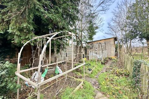 54 The Crescent, Harlington, Hayes, UB3 5NB