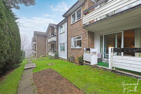 1 bedroom apartment for sale, Cedar Court, Epping CM16