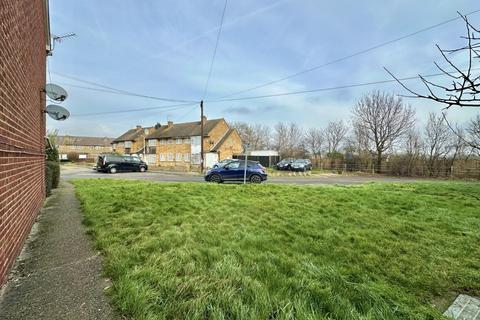 21 Manse Close, Harlington, Hayes, UB3 5ED