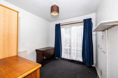 4 bedroom end of terrace house for sale, Durham Close, Canterbury, CT1