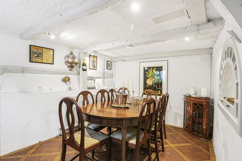 undefined, New Street, Henley-On-Thames RG9