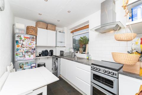 2 bedroom terraced house for sale, Browning Avenue, Hanwell