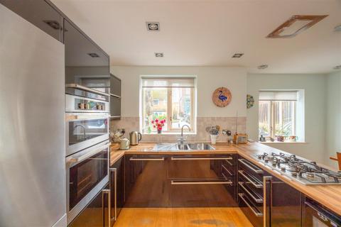 5 bedroom detached house for sale, Lismore Road, Sheffield