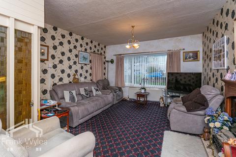 3 bedroom bungalow for sale, Blackpool Road North, Lytham St. Annes, Lancashire