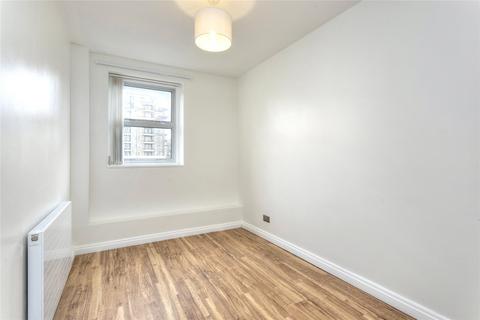 2 bedroom flat to rent, Grand Avenue, Hove, East Sussex, BN3