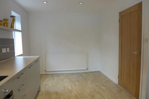 3 bedroom terraced house to rent, Maslen Place, Halesowen