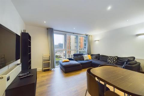 2 bedroom flat to rent, Oceanis Apartments 19 Seagull Lane, London, E16 1BY