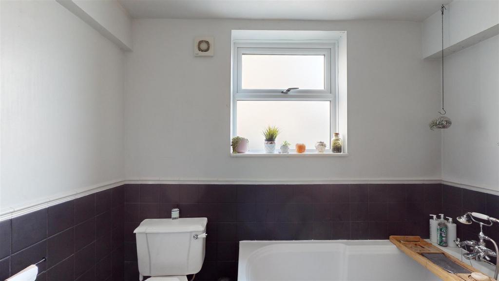 Ground Floor Bathroom