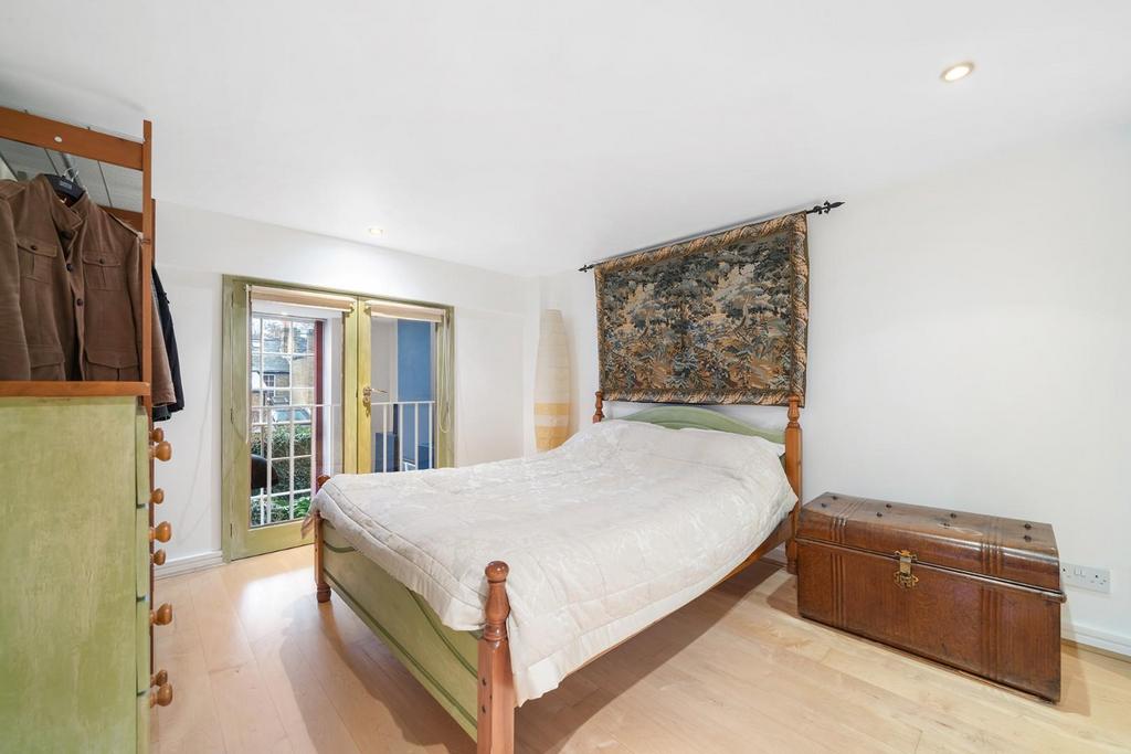 Bedroom 2.jpg