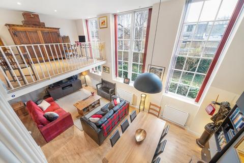 Flat 3, Alpha House, 4 Beta Place, London, SW4 7QN