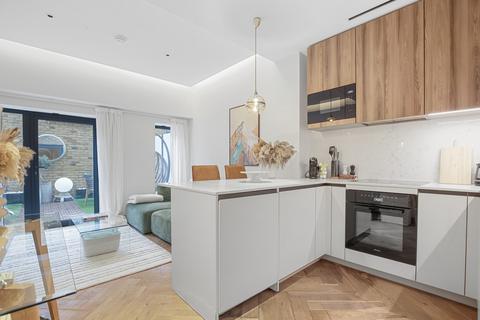 1 bedroom flat for sale, London W1U