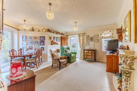 2 bedroom retirement property for sale, Defford Road, Pershore WR10