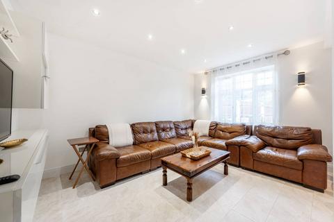 undefined, Wood End Lane, Northolt, UB5