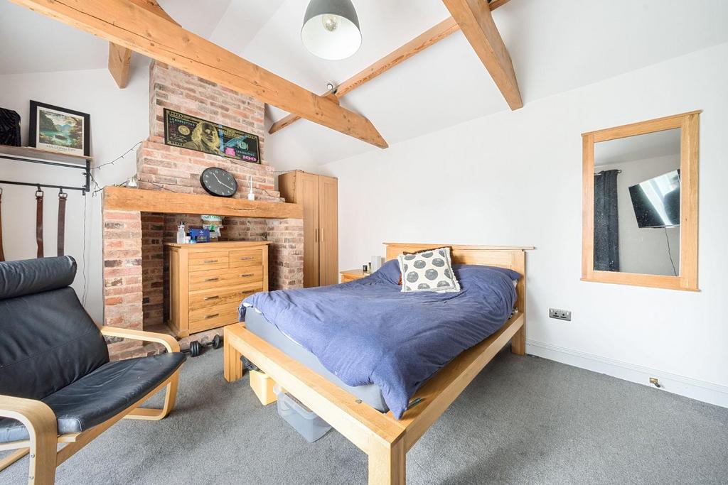 Bedroom ground floor.jpg