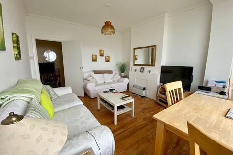 1 bedroom flat for sale, Teynham House, Marine Drive, Saltdean, BN2 8LZ