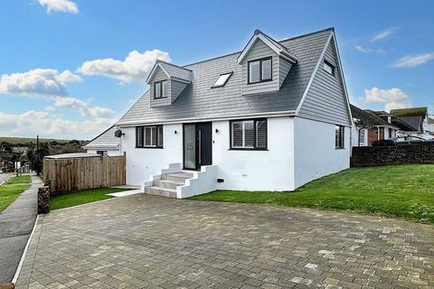 4 bedroom detached house for sale, Cissbury Crescent, Saltdean, BN2 8EN