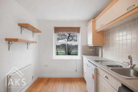 21 Hamble Way, Hilton, Derby, DE65 5NT