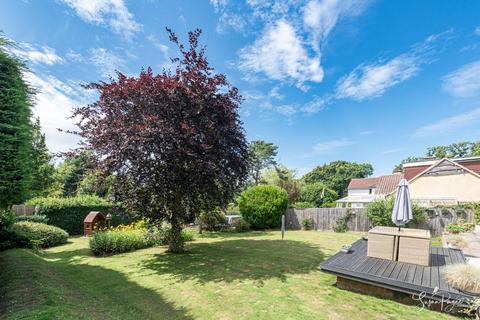 5 bedroom detached house for sale, Fishbourne Lane, Ryde