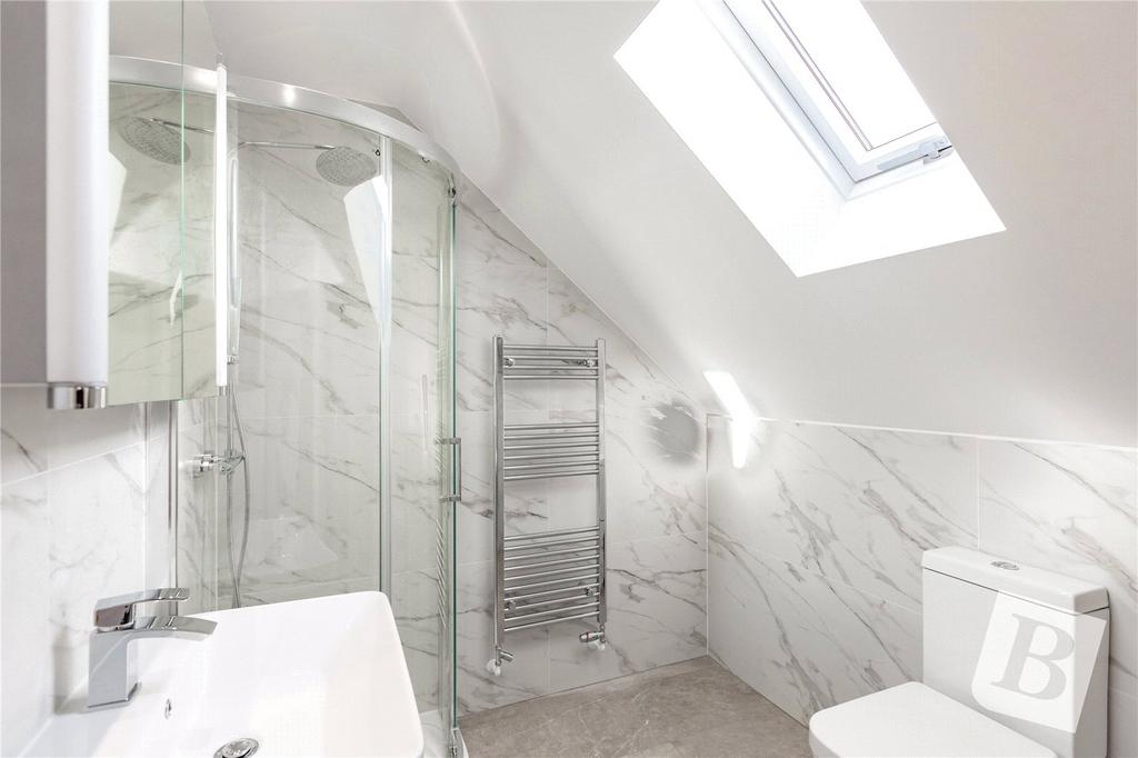 Master En-Suite