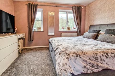 21 Derry Close, Ash Vale, Aldershot, GU12 5SR