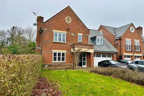 4 bedroom detached house for sale, Rosemary Drive, St. Albans AL2