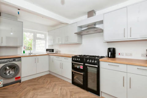 76 Abbotts Road, Southall, UB1 1HU