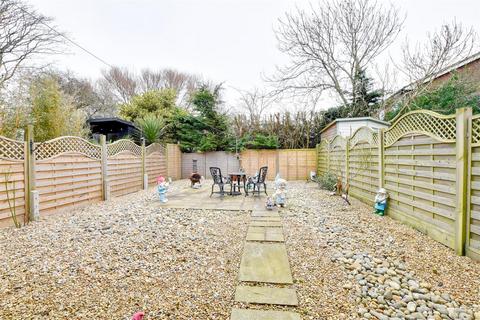 3 bedroom semi-detached house for sale, Denham Way, Camber, Rye