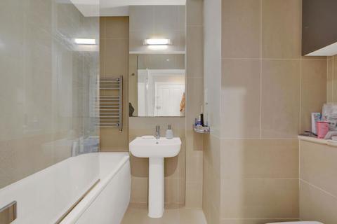 Flat 5, 2 Lothair Road, London, W5 4TA
