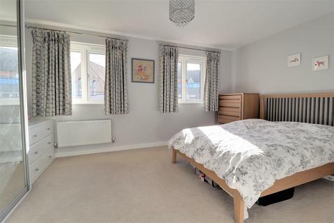 3 bedroom semi-detached house for sale, Steeplechase Close, Cheltenham