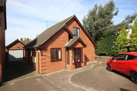 3 bedroom detached bungalow for sale, Bradleys Close, Cradley Heath B64