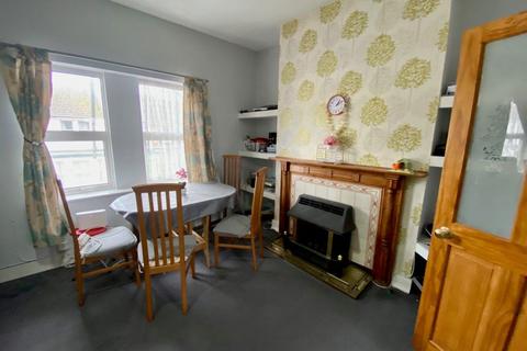 2 bedroom property to rent, Western Road, Bexhill